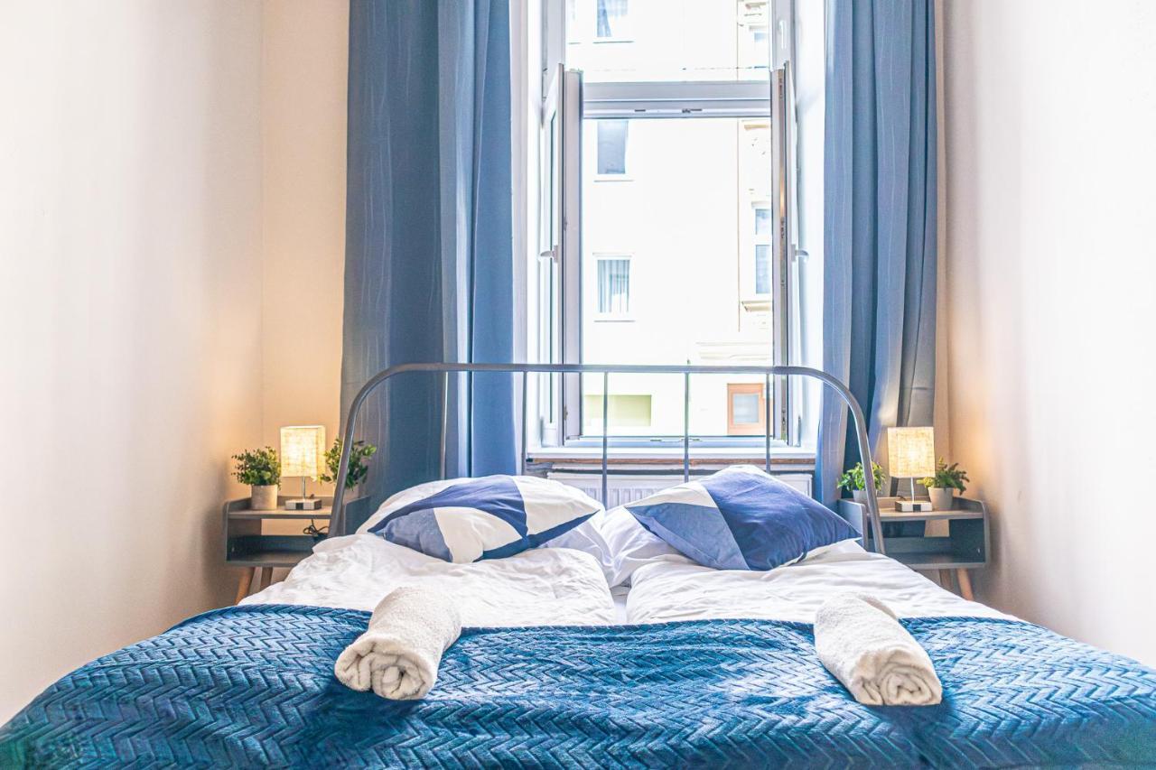Elegant Haven: Stylish And Spacious 3Br Apartment Bécs Kültér fotó